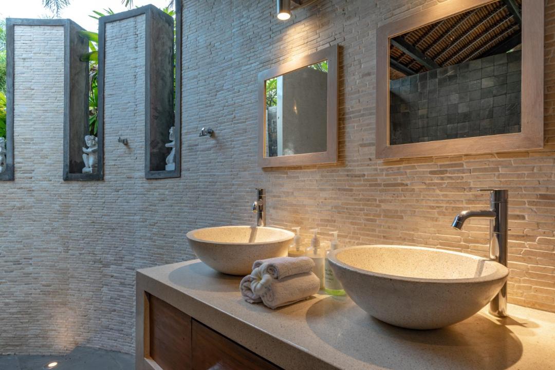 Photo of Bathroom in Lokapaksa