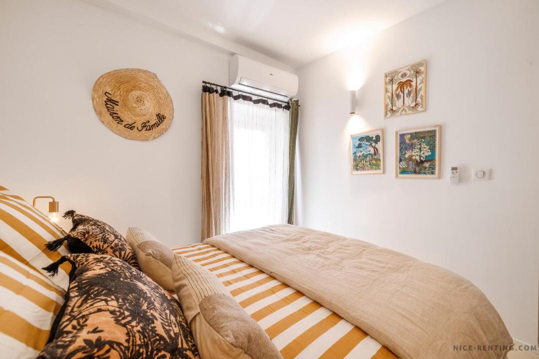 Photo of Bedroom in Old Town