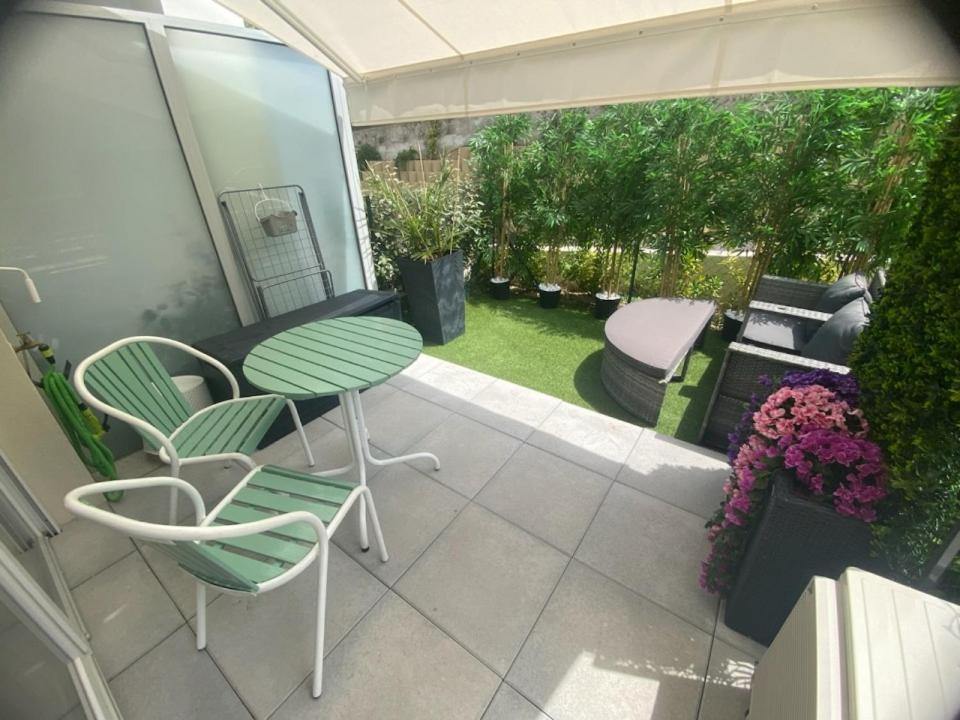 Photo of Patio Balcony in La Trinite