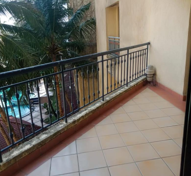 Photo of Buildings in Bandulu