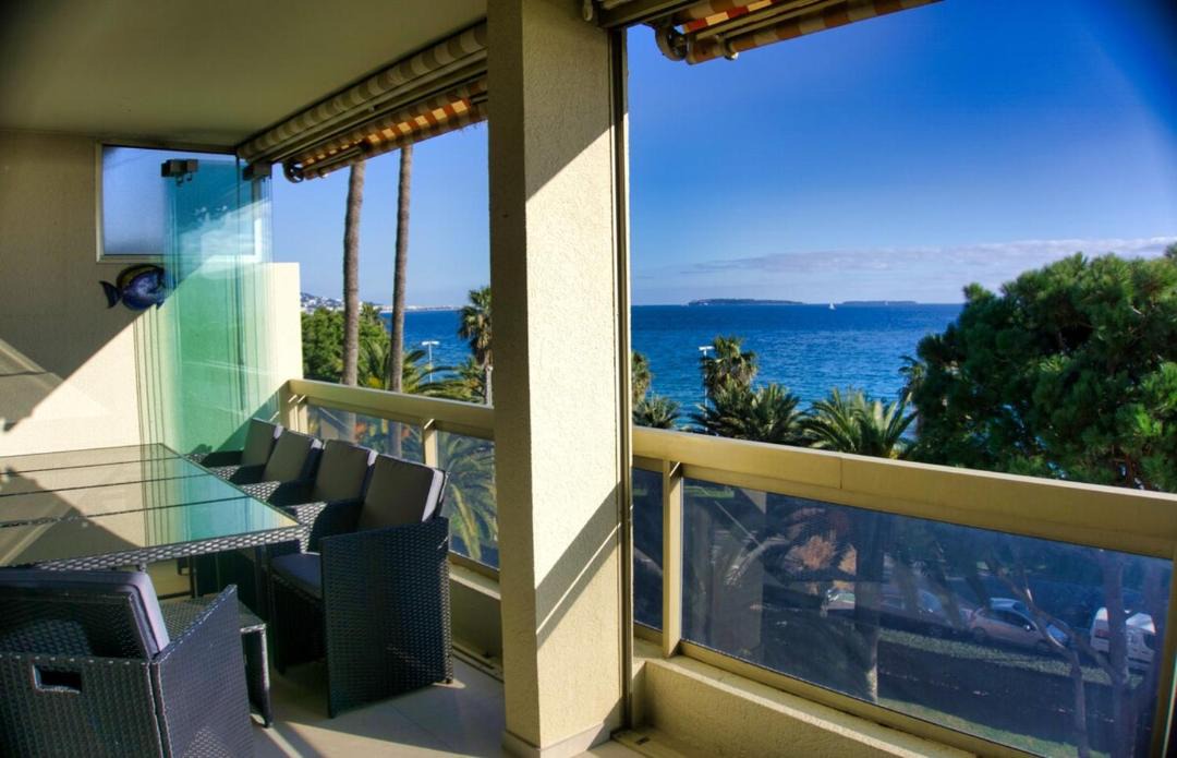 Photo of Patio Balcony in La Bocca