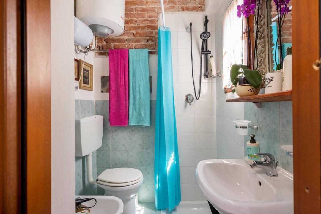 Photo of Bathroom in Carrara