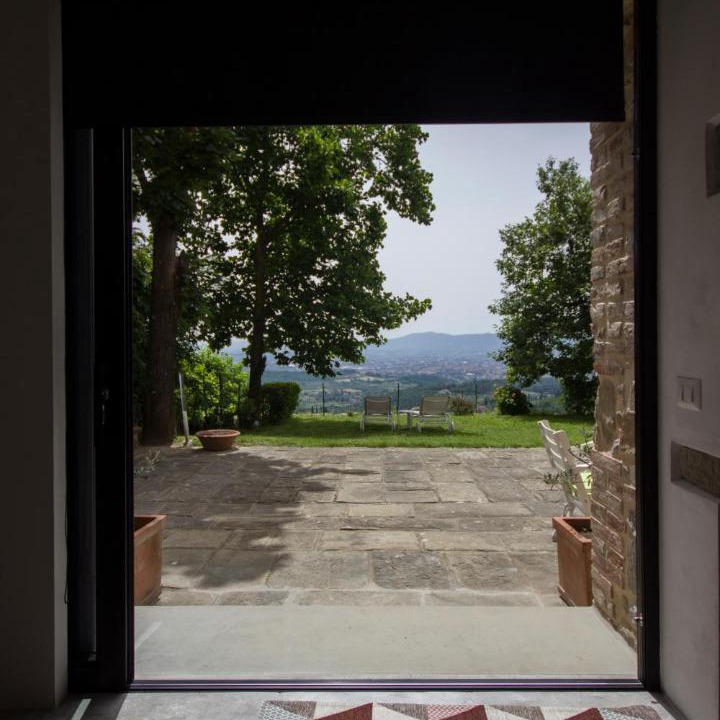 Photo of Patio Balcony in Saturnana