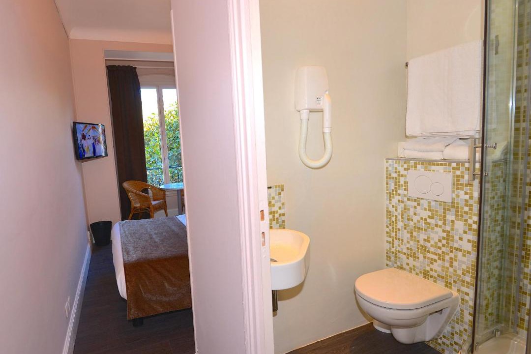 Photo of Bathroom in Beaulieu-sur-Mer