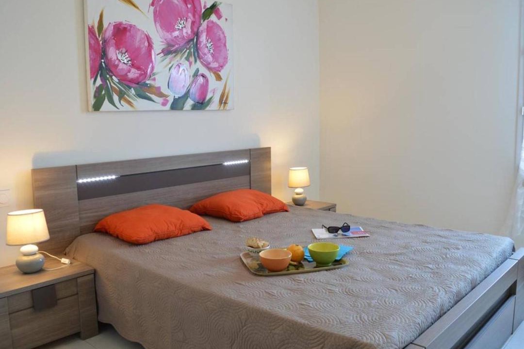 Photo of Bedroom in Saint-Raphael