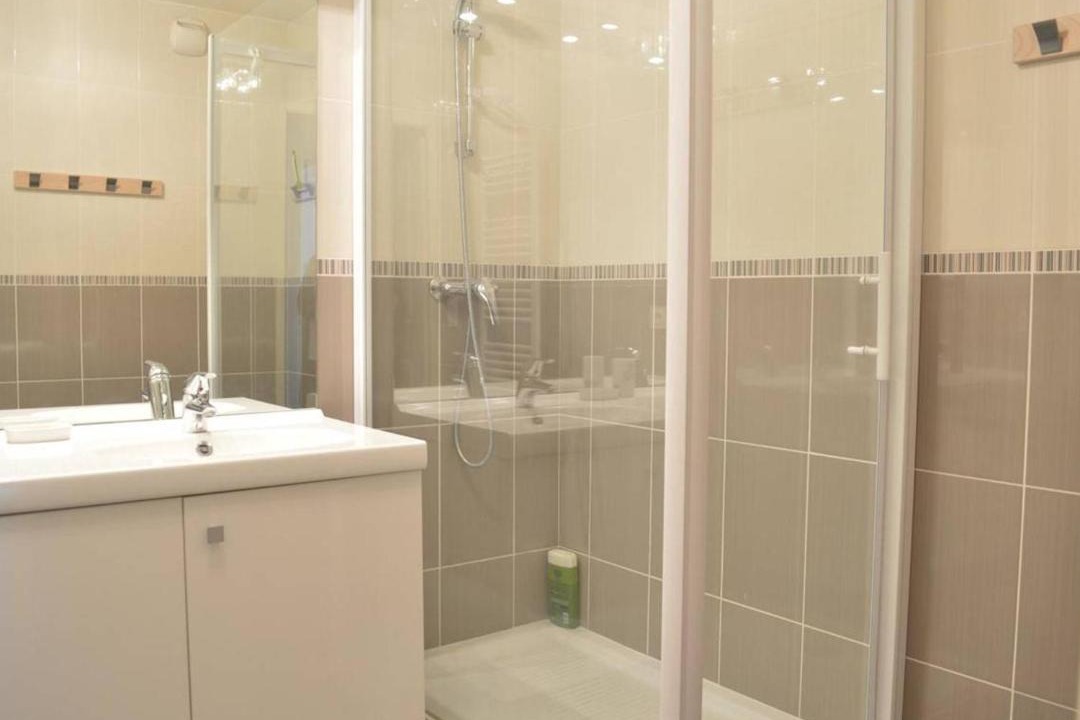 Photo of Bathroom in Saint-Raphael