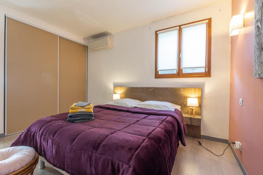 Photo of Bedroom in Mouans-Sartoux