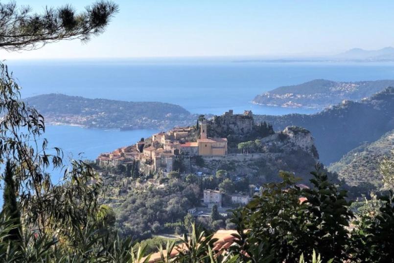 Photo of Others in Eze