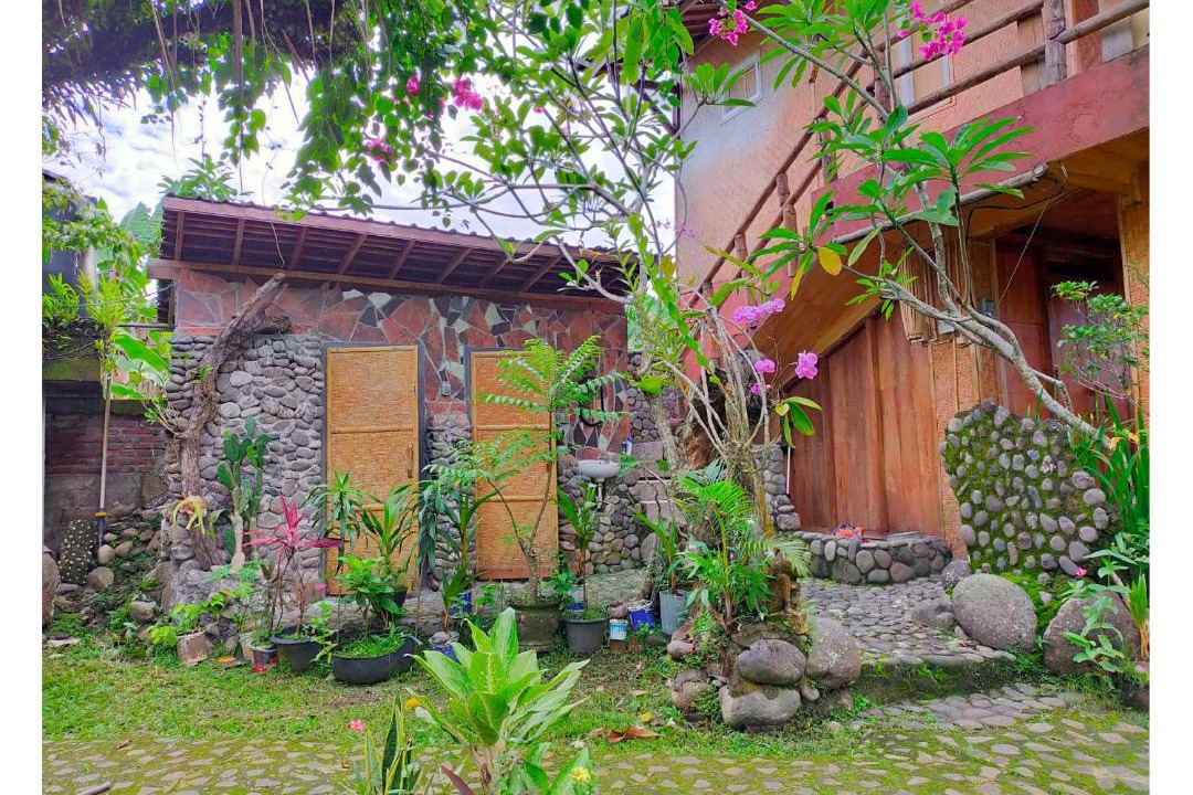 Photo of Others in Medewi