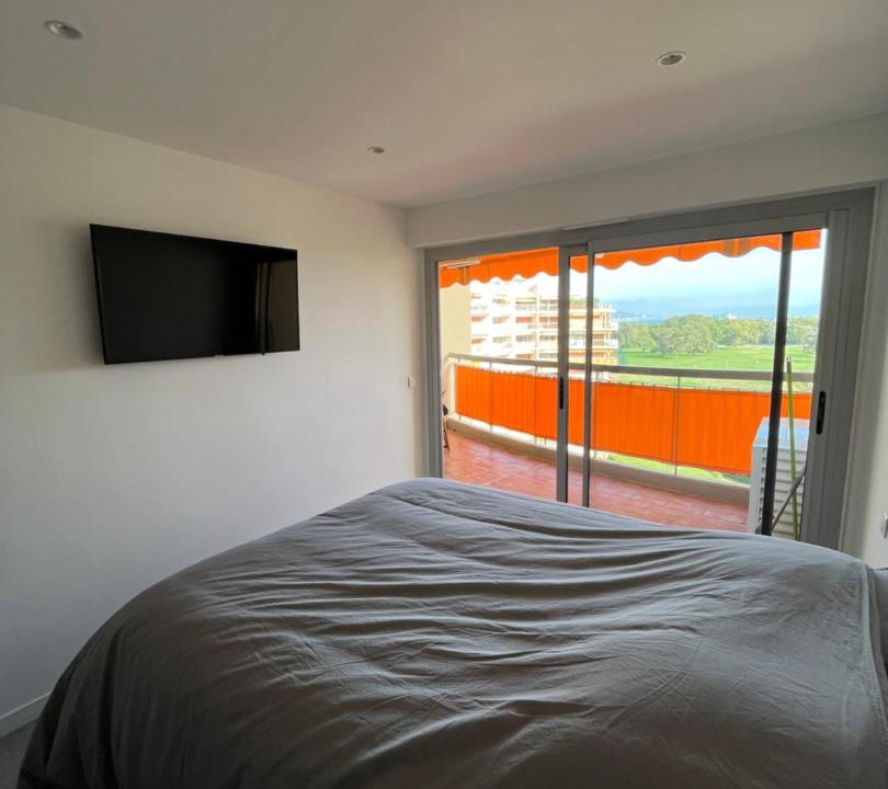 Photo of Bedroom in La Napoule