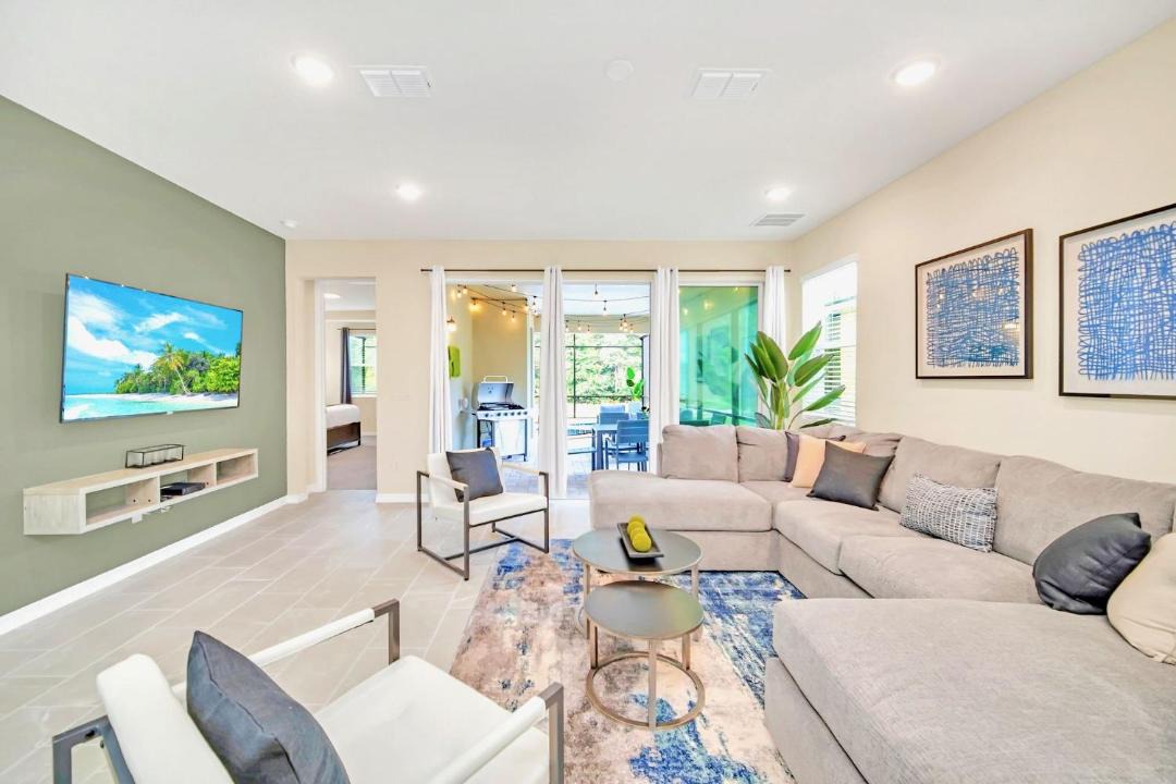 Photo of Livingroom in Four Corners