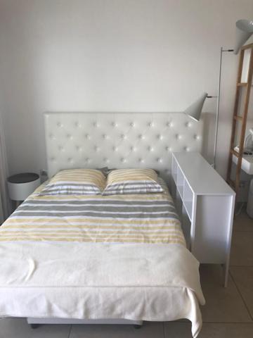 Photo of Bedroom in California - Pezou