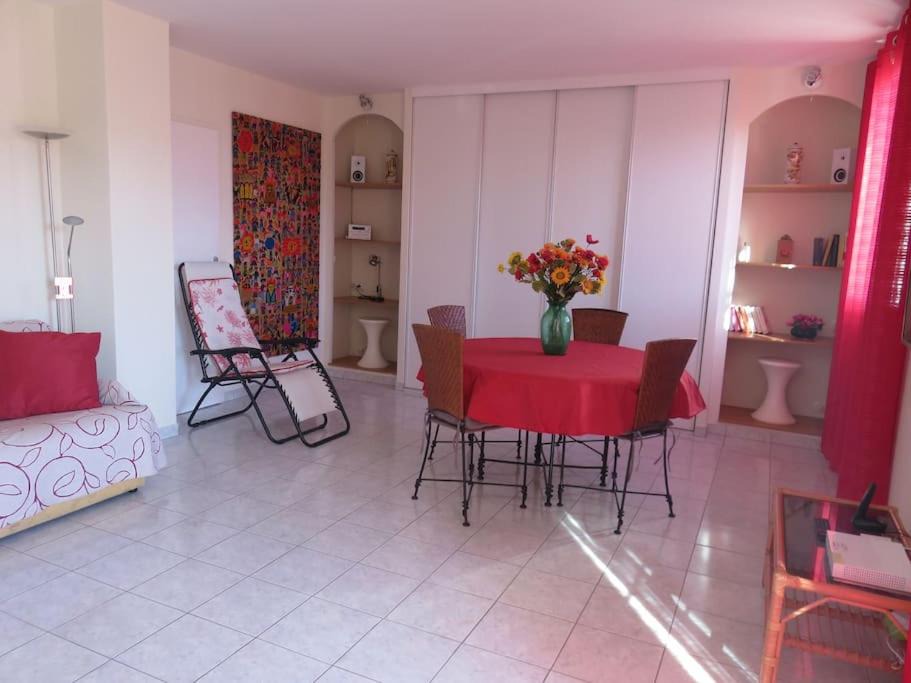 Photo of Livingroom in Le Ray