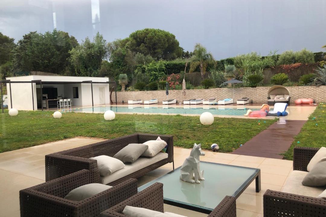 Photo of Patio Balcony in Mouans-Sartoux