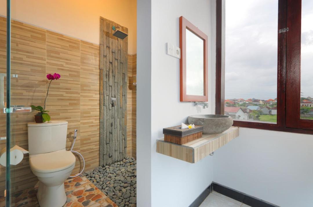 Photo of Bathroom in Padangsambian Klod
