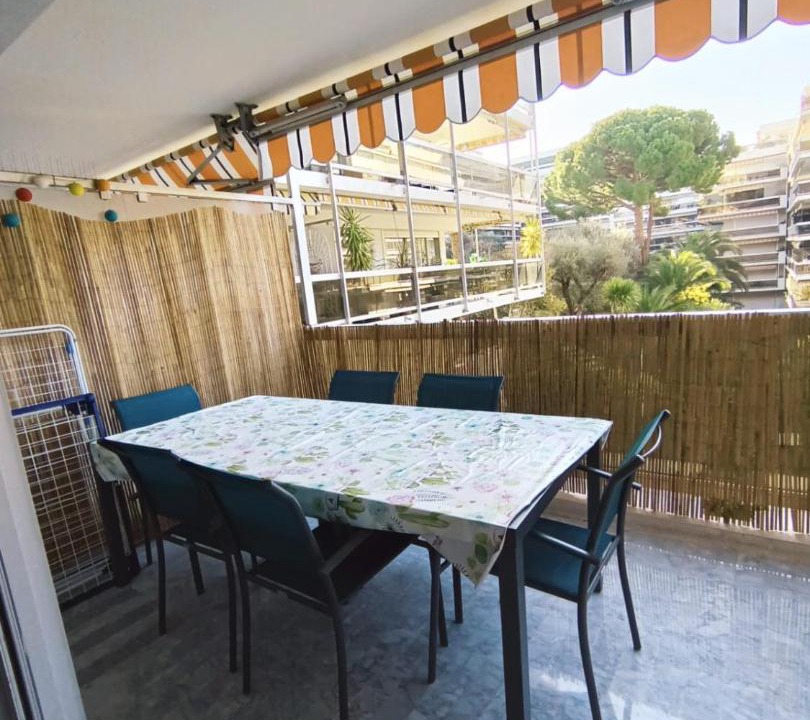 Photo of Patio Balcony in Juan-les-Pins