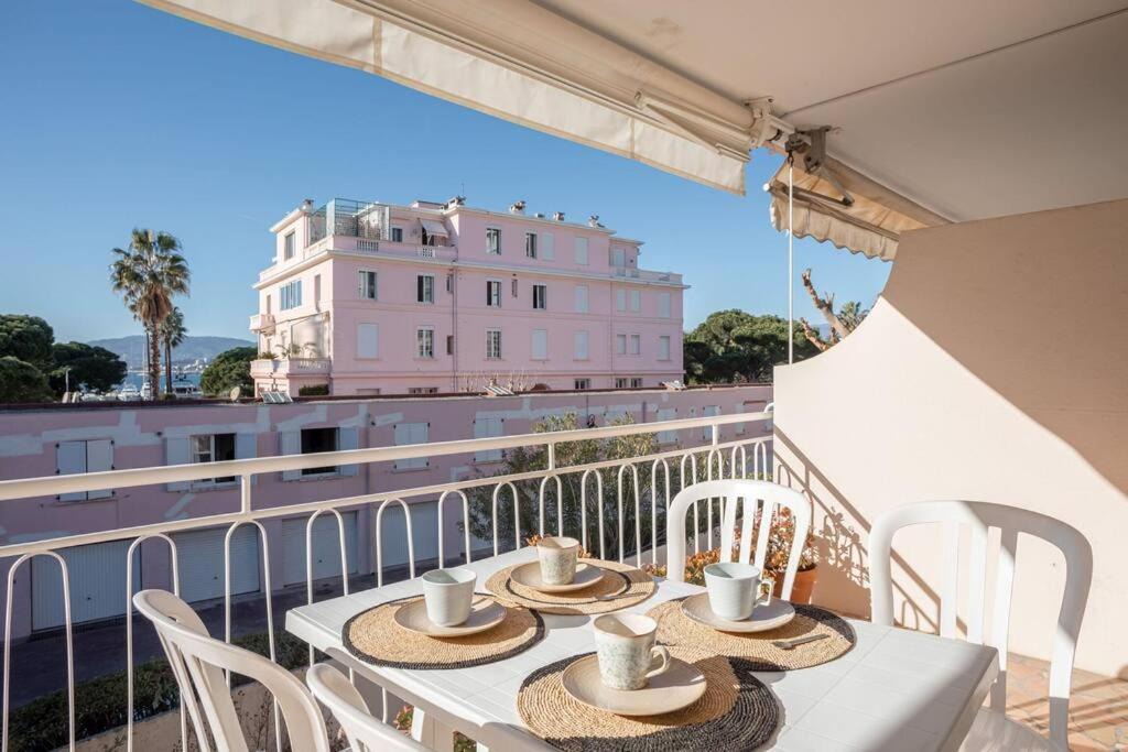 Photo of Patio Balcony in Pointe Croisette