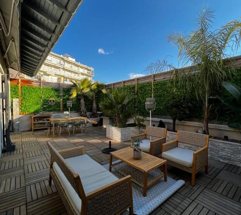 Photo of Patio Balcony in Prado - Republique