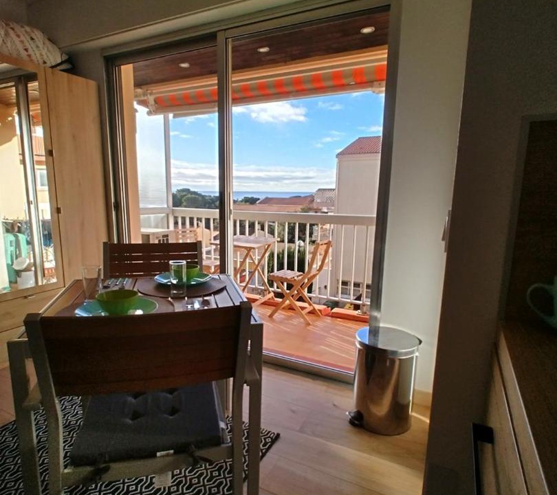 Photo of Livingroom in Saint-Aygulf