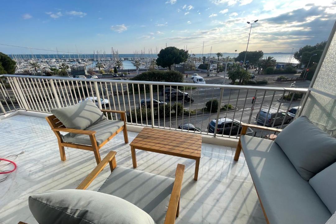 Photo of Patio Balcony in Saint-Laurent-du-Var