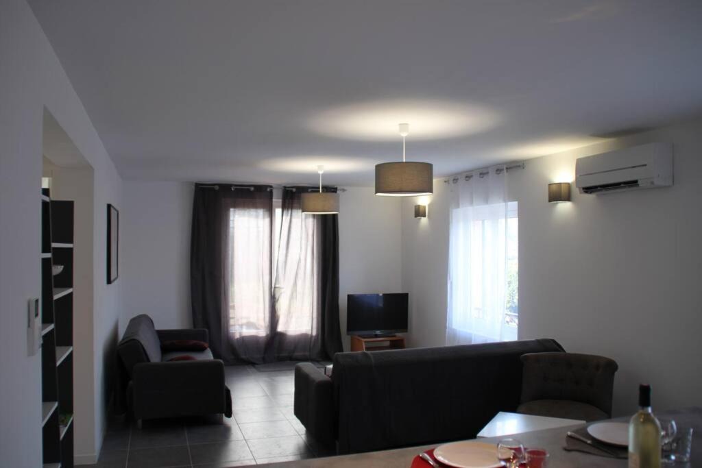 Photo of Livingroom in Bastide Giraud