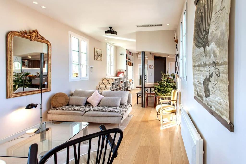 Photo of Livingroom in Old Town
