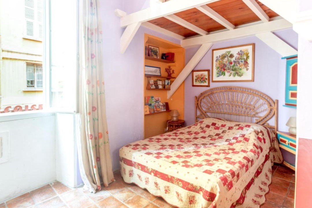 Photo of Bedroom in Old Town