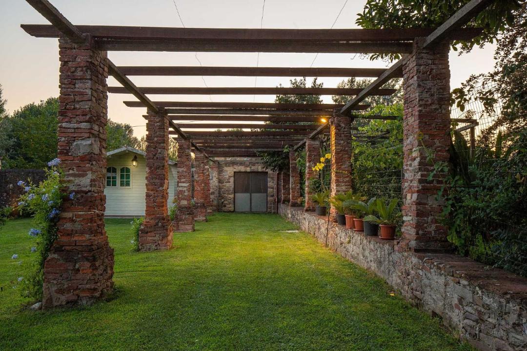 Photo of Buildings in Lucca