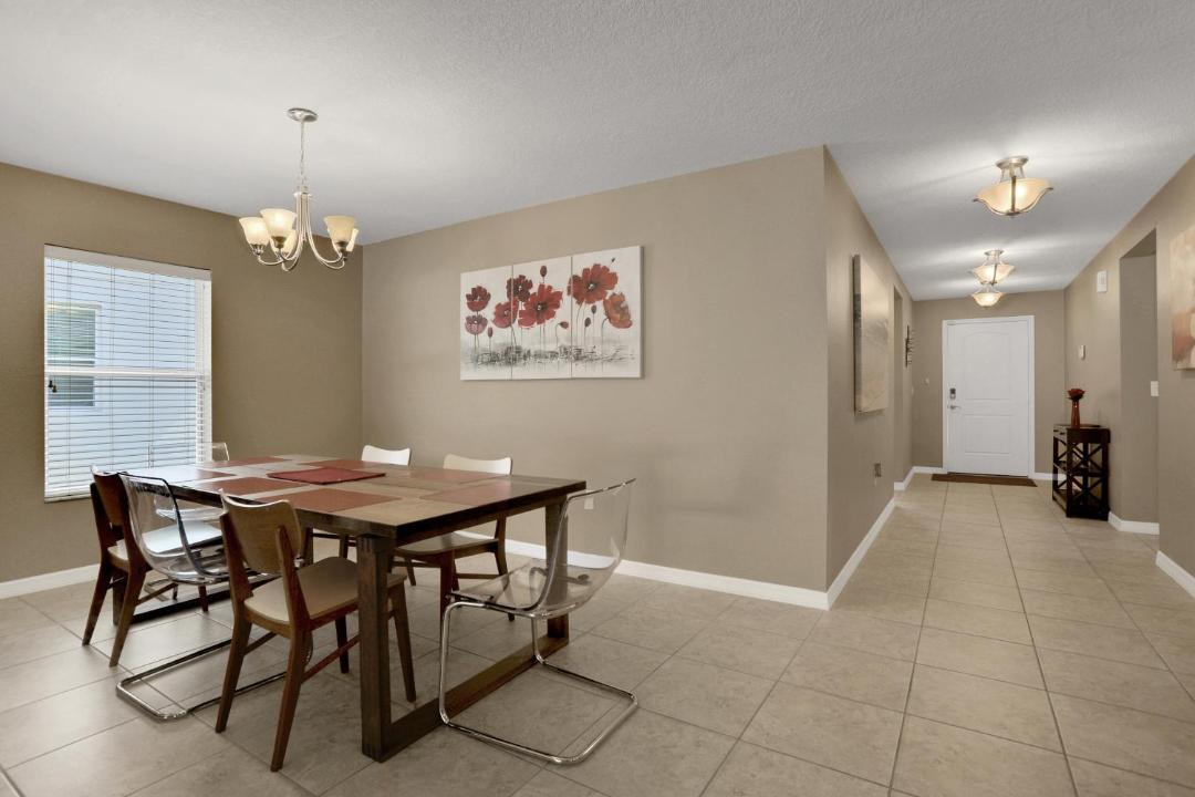 Photo of Livingroom in Crystal Cove