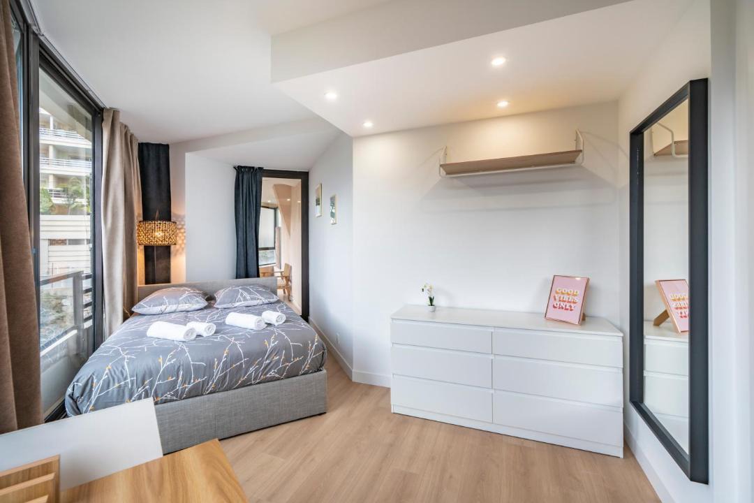 Photo of Bedroom in Beausoleil