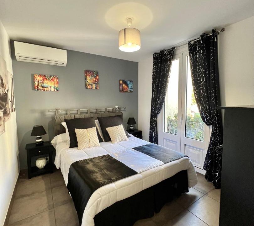 Photo of Bedroom in Saint-Sylvestre