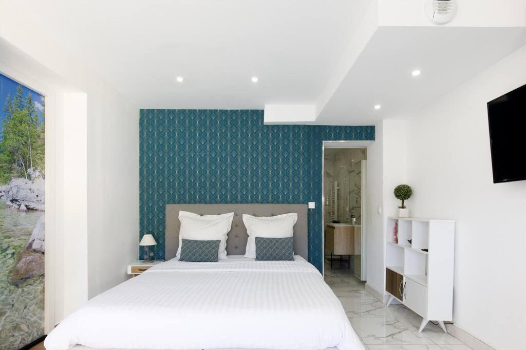 Photo of Bedroom in Eze