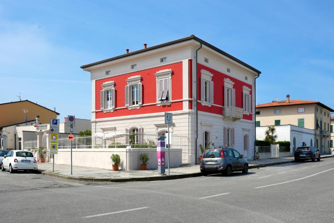 Photo of Buildings in Marina di Pisa