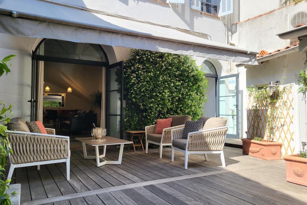 Photo of Patio Balcony in Cannes City Centre