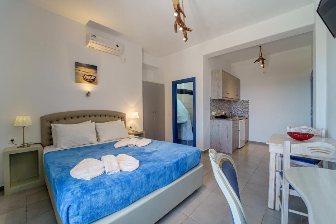 Photo of Bedroom in Perissa
