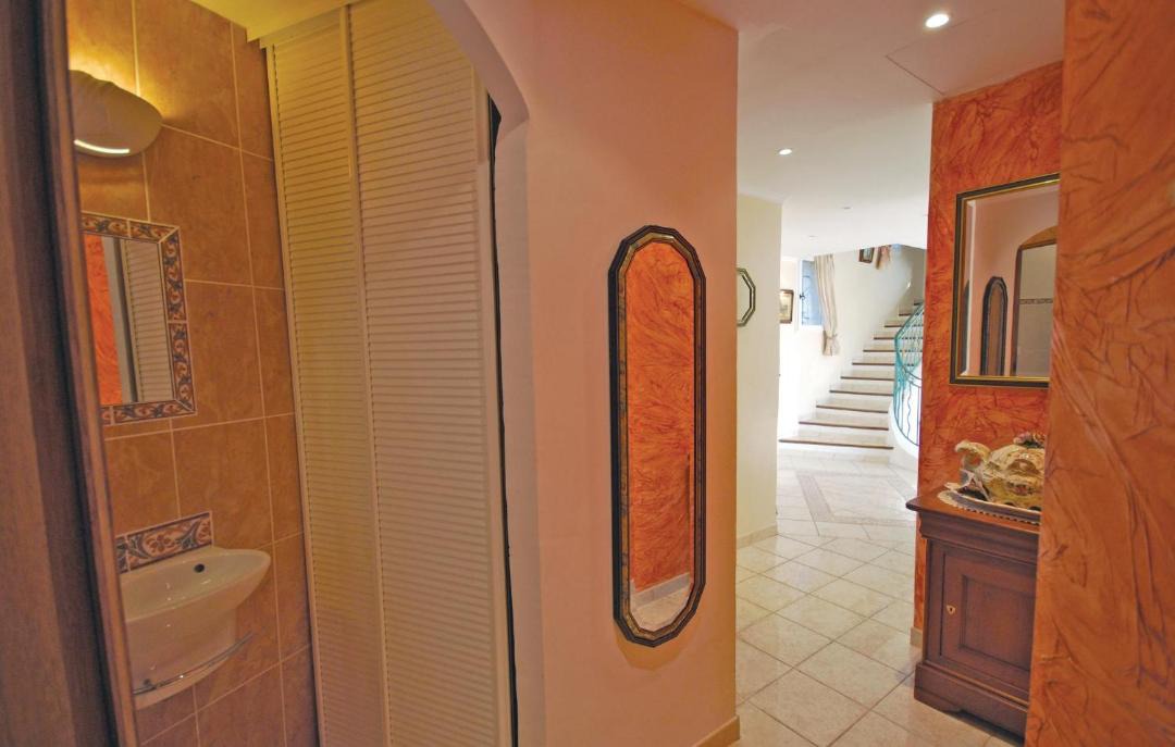 Photo of Bathroom in Les Issambres