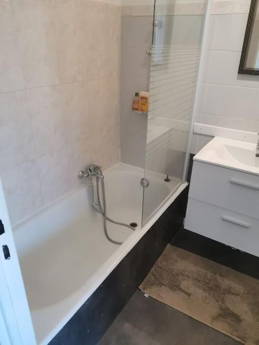 Photo of Bathroom in Le Cannet