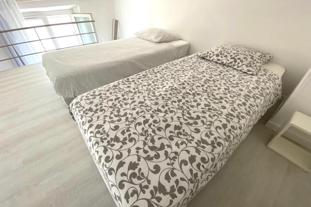 Photo of Bedroom in Cannes City Centre