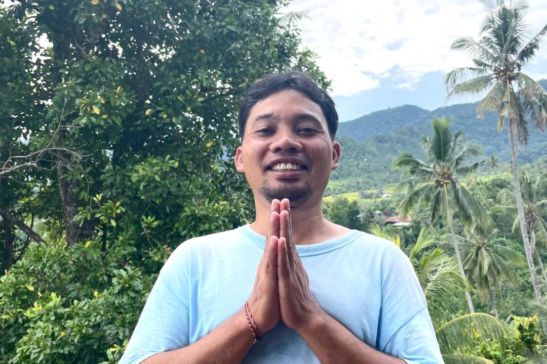 Photo of Human In Picture in Sukasada