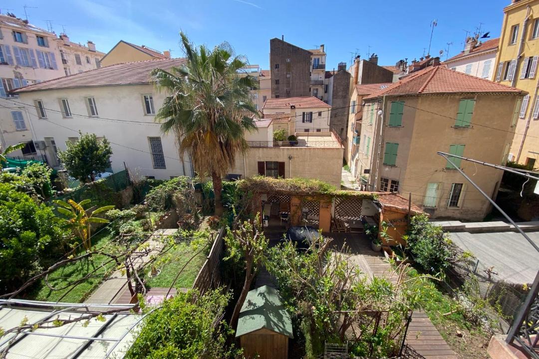 Photo of Buildings in Carnot