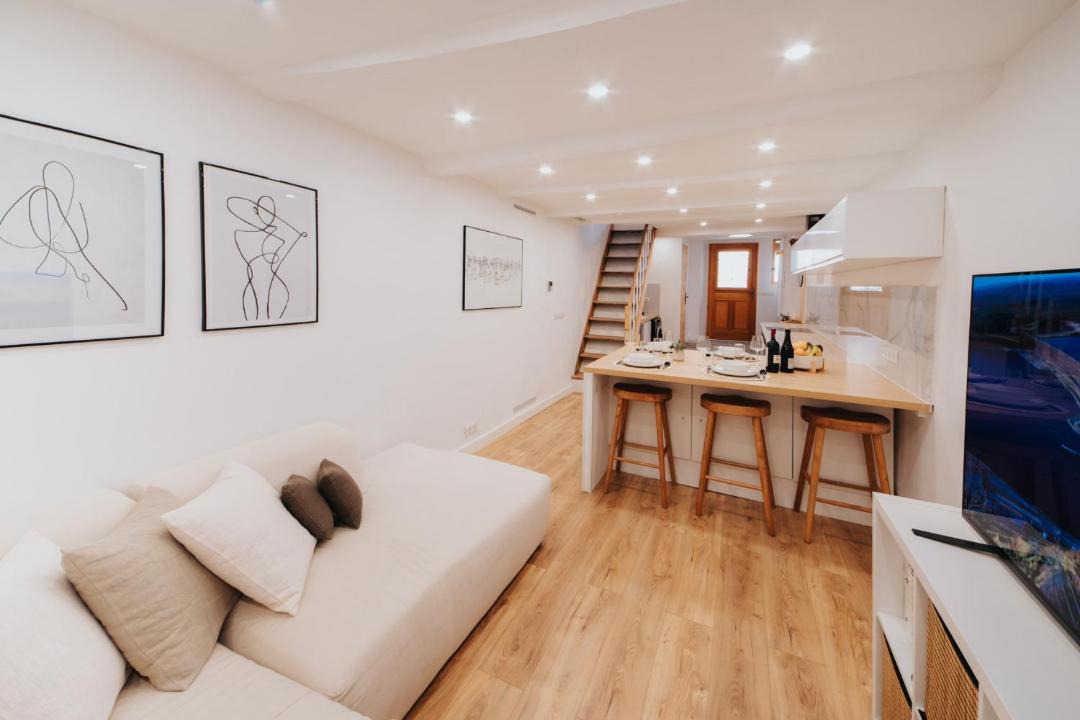 Photo of Livingroom in Antibes Old Town