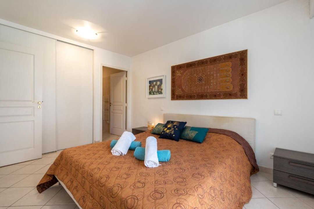 Photo of Bedroom in Cap-d'Antibes