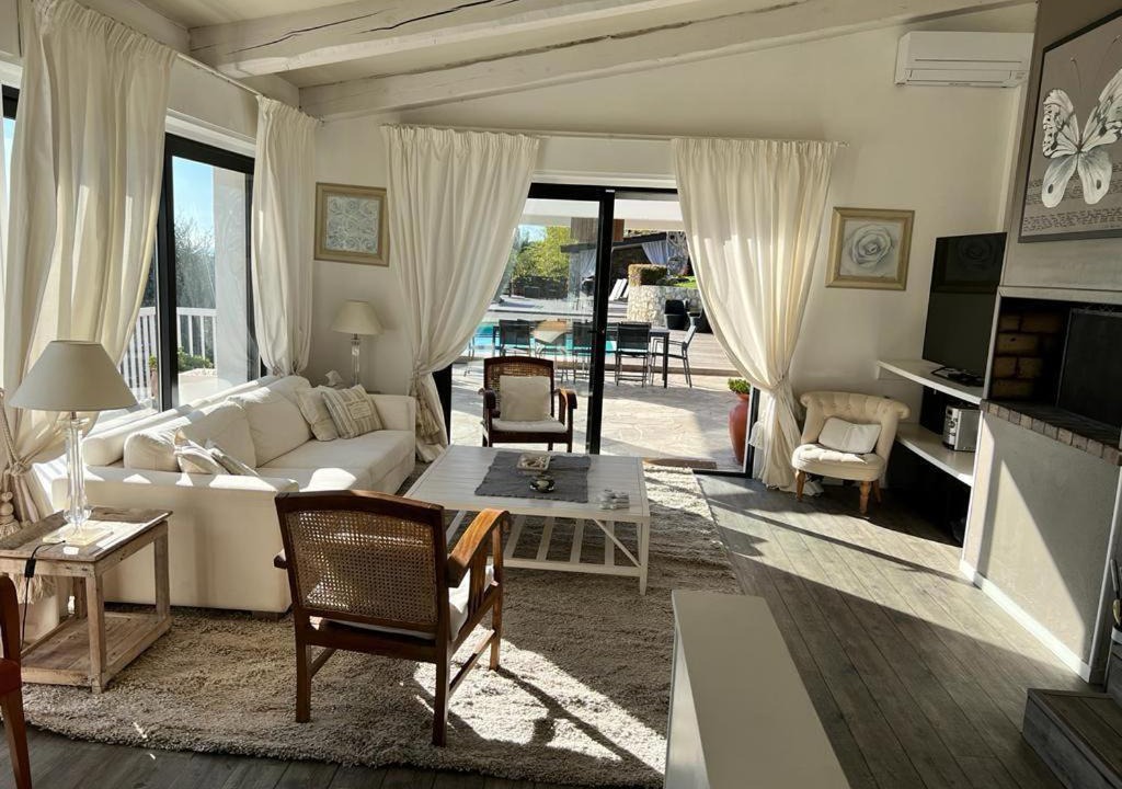 Photo of Livingroom in Roquebrune-Cap-Martin