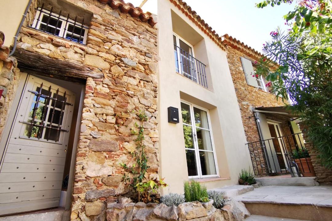 Photo of Buildings in Grimaud