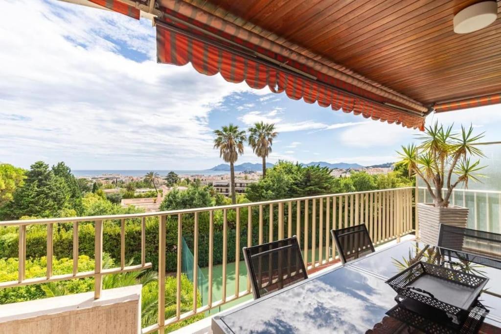 Photo of Patio Balcony in California - Pezou