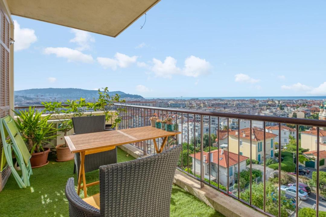 Photo of Patio Balcony in Le Piol