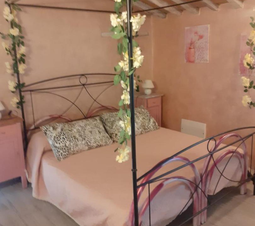 Photo of Bedroom in Colle di Compito