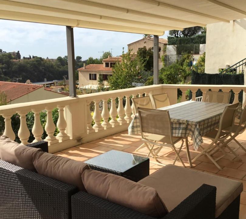 Photo of Patio Balcony in Gairaut