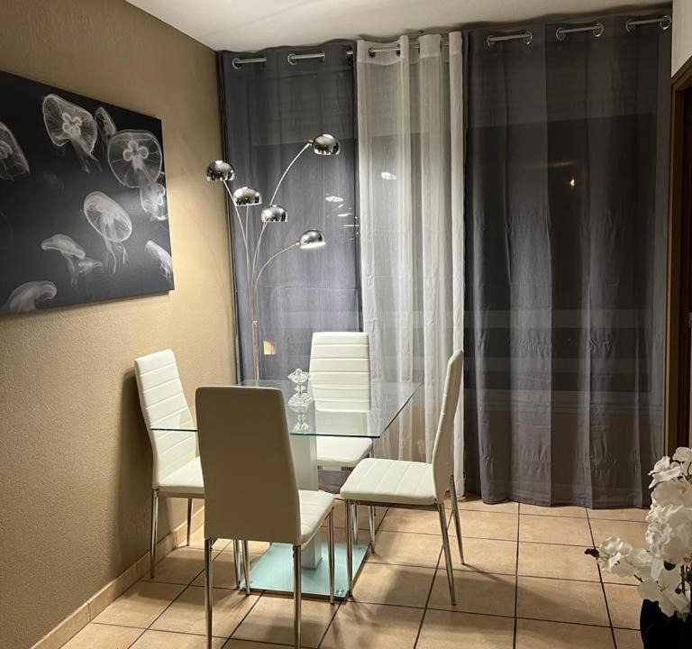 Photo of Livingroom in La Californie