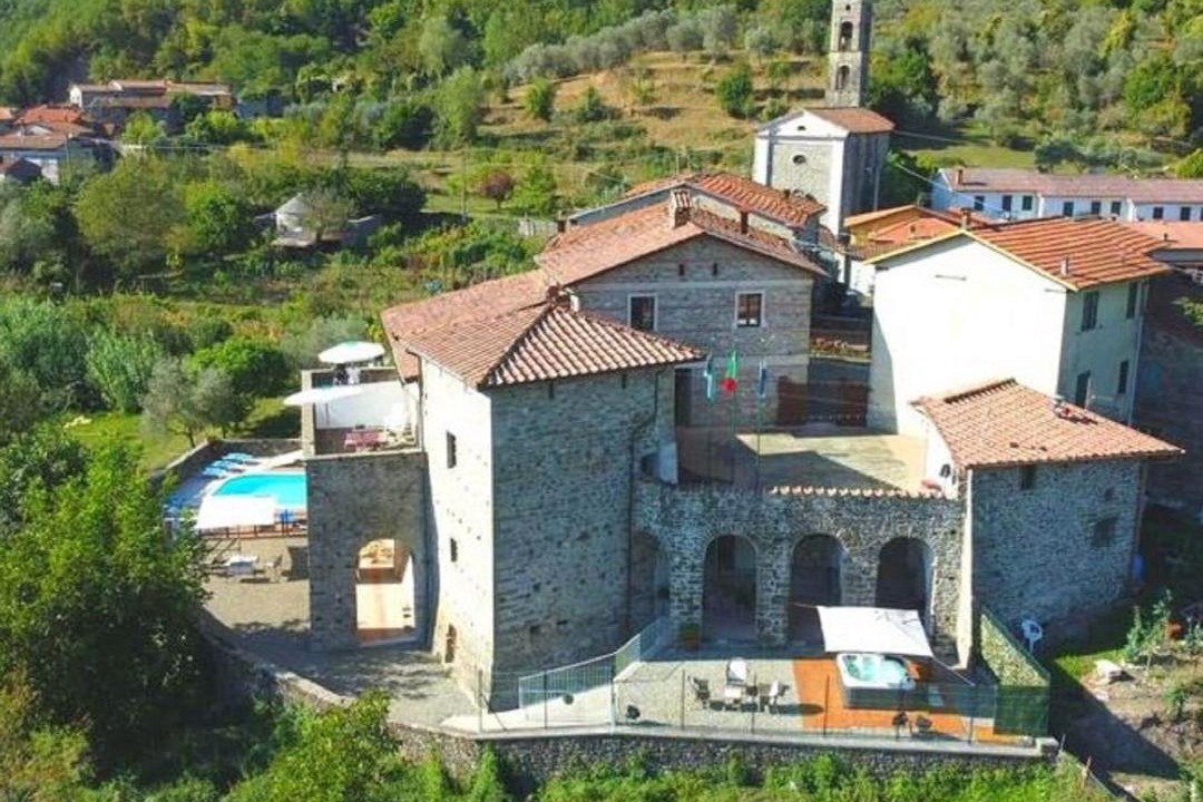 Photo of Buildings in Argigliano